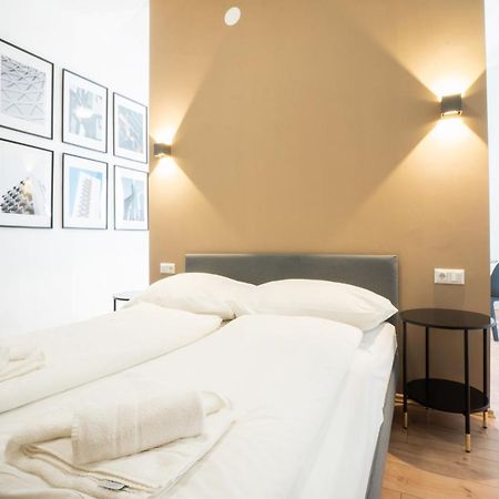 Modern 1-Bedroom Apartment Next To Praterstern ウィーン エクステリア 写真
