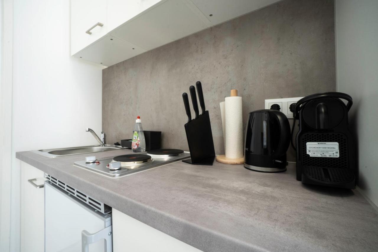 Modern 1-Bedroom Apartment Next To Praterstern ウィーン エクステリア 写真